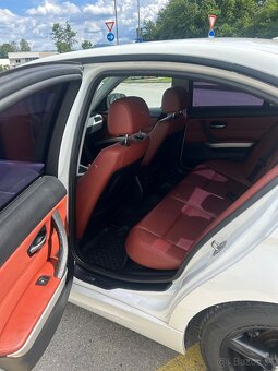 BMW e90 318d - 8