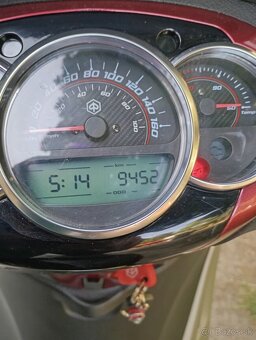 Predám skúter Piaggio Beverly 350 - 8