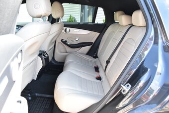 Mercedes-Benz EQC 400 ELEKTRO 4MATIC SR 2022 DPH - 8