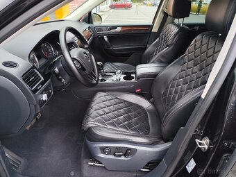 VW Touareg 3.0 TDI  R-LINE & EXECUTIVE EDITION - 8