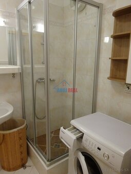 Nábr. DUNAJA, NOVOSTAVBA zariad. 2- IZB BYT, menší psík môže - 8