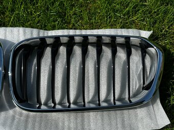 Original predne mriezky/ladvinky na BMW 1 F20 - 8