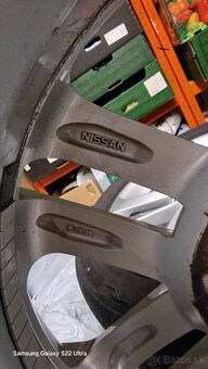 Originál Nissan eletrony R17 - 8