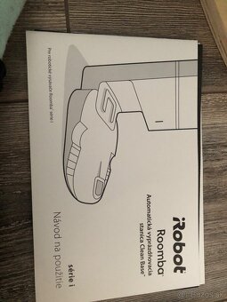 Robotický vysávač Roomba i3+ - 8