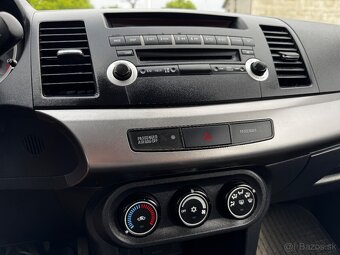 Mitsubishi Lancer 1.8 benzín/ plyn 105kW, LPG - 8