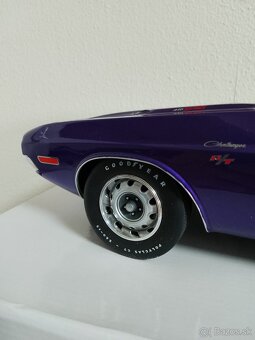 Dodge Challenger 1970 1:12 Ottomobile - 8