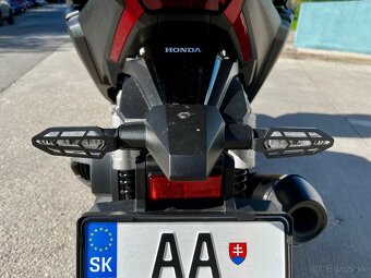 Honda ADV350 - 8