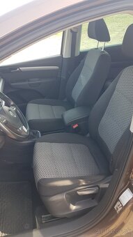 Sharan 2.0tdi 7-miestne - 8