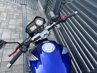 Honda cb600f hornet - 8