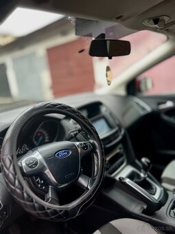 FORD focus 2012 hatchback - 8