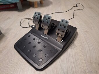 Logitech G920 Driving Force s pedálmi - 8