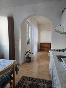 Predám 3 izbový byt v Poprade , ul. Novomeského - 8