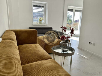 PREDAJ rodinný dom Bezenye - 8