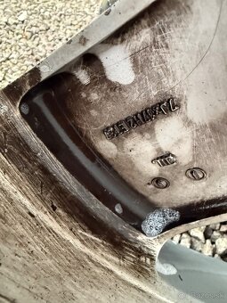 Hlinikove disky R17 - 8