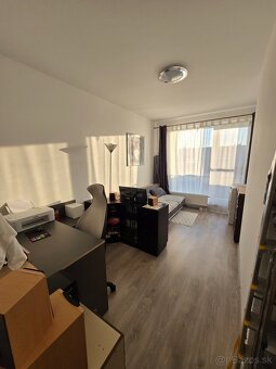 3 izb. byt s veľkou terasou, 2x park. miesto - 8