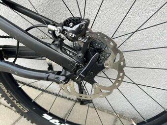 SPECIALIZED STUMPJUMPER “L” - 8
