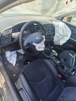 Predám HAVAROVANE auto seat leon - 8
