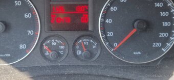 volkswagen golf variant 1.4L benzín 59KW r.v 2007 - 8