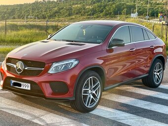 MERCEDES GLE 350d COUPE AMG line - 8