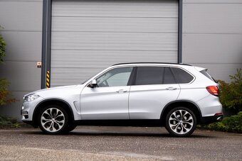 BMW X5 F15 xDrive40d AT 230kw 178 000km - AJ NA SPLÁTKY - 8