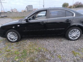 Predám Kia Magentis 2.0 crdi - 8