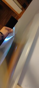 Samsung UE50NU7442U - 8