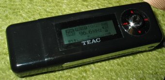 Drobnosti - krokomery, kalkulačka, hodinky, MP3 prehrávač - 8