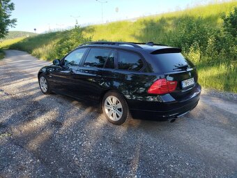 Bmw 318i E91 - 8