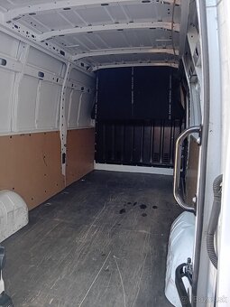 Predám Renault Master 2021 - 8