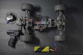 Auto na diaľkove ovládanie ECX AMP MT 1/10 2WD Monster Truck - 8