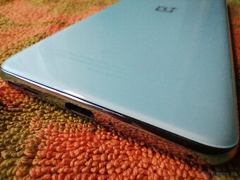 OnePlus Nord 2 5G (8GB/128GB) - 8