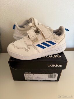 Tenisky Adidas 25.5 - 8