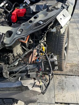 Dacia Duster III TCe 130 journey 4x4 hybrid 2025 - 8