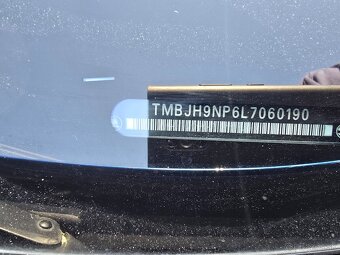 Predám superb kombi 2.0tdi 110kw - 8