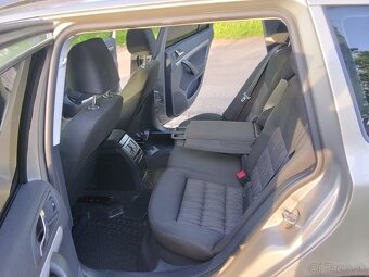 ŠKODA OCTAVIA 2 Facelift Combi 2.0TDI . M6,103KW ,Rv2010 - 8