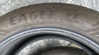 Letné pneu GoodYear 235/50 R19 - 8