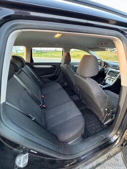 VW Passat B7 - 8