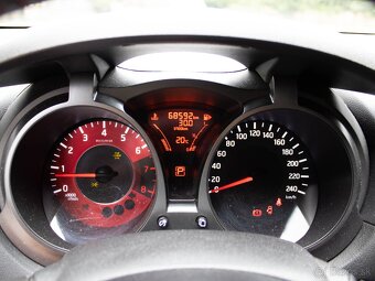 Nissan Juke 1.6 l DIG-T Nismo CVT-M7 4x4 - 8