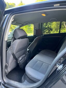 Volkswagen Golf V 2.0 TDI DSG - 8