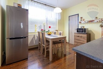 VÝNIMOČNÁ PONUKA - Na predaj 4-izbový byt v obci Rohožník - 8