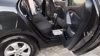 Hyundai iX35 1.7 CRDI 85KW .R.v:2012. - 8