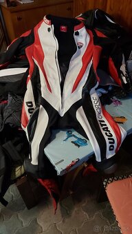 Moto kožená kombinéza Ducati, perforovaná - 8