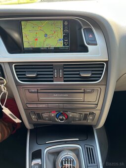 Audi A4 S-Line Avant 2.0tfsi - 8