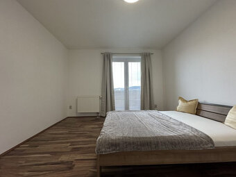 NA PRENÁJOM 3 IZBOVÝ BYT NITRA S VÝHĽADOM NA MESTO - 8