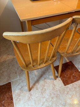 Drevené stoličky 4 ks - 8