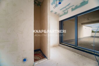 NOVOSTAVBA, AMFIK HOUSE, MEZONETOVÝ 4 IZBOVÝ BYT „D“ S TERAS - 8