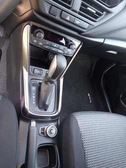 Predám Suzuki SX4 S-croos 4wd - 8