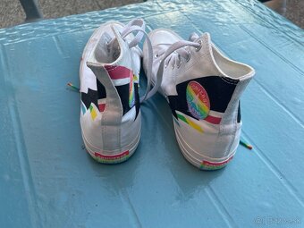 Dámske topánky 39 a converse 36,5 - 8