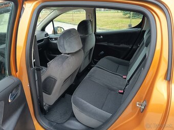 Peugeot 207 1,4 - 8