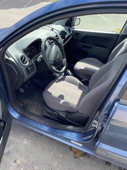 Ford fusion 1.2 benzín, 103k km, STK 10/26 - 8